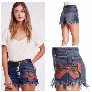 We The Free People Fields Of Sun Painted Butterfly Jean Shorts Size 26 Festival